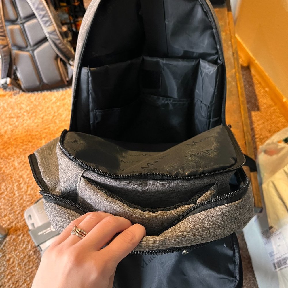 Matein Backpack - Picture 4 of 6